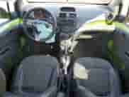 2015 Chevrolet Spark LS z VIN KL8CB6S97FC797935, wystawiony jako Copart lot #85173805 z przebiegiem 156 645 mil mil oraz Szkoda całkowita • Salvage title. Historia ofert i sprzedaży dostępna na DreamBid. Obrazek 8.