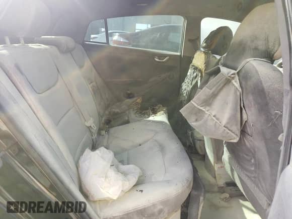 2017 Hyundai Ioniq Blue с VIN KMHC65LC8HU030054, выставлен на аукционе Copart как лот 74086163 с пробегом 137 758 миль миль и . История ставок и продаж доступна на DreamBid. Изображение 10.