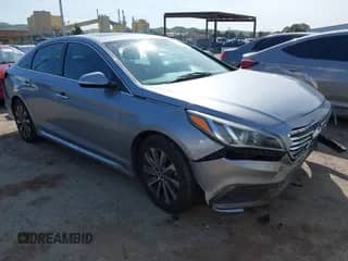 2016 Hyundai Sonata Limited с VIN 5NPE34AF6GH411570, выставлен на аукционе IAAI как лот 41843291 с пробегом 128 445 миль миль и . История ставок и продаж доступна на DreamBid. Изображение 1.