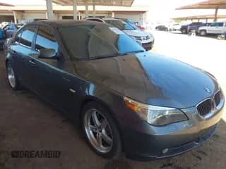 2007 BMW 5 Series 550i с VIN WBANB53517CP07764, выставлен на аукционе IAAI как лот 42570394 с пробегом 160 087 миль миль и . История ставок и продаж доступна на DreamBid. Изображение 1.