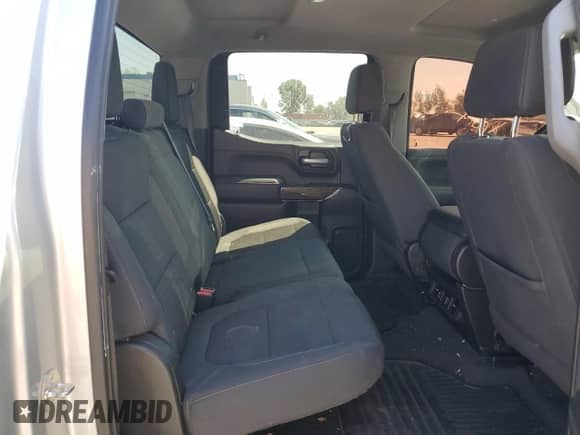 2021 GMC Sierra 1500 SLE с VIN 1GTU9BED4MZ230026, выставлен на аукционе Copart как лот 52756805 с пробегом 98 416 миль миль и Списание • Salvage title. История ставок и продаж доступна на DreamBid. Изображение 10.