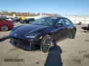 2025 Hyundai Ioniq 6 SEL z VIN KMHM34AC0SA088520, wystawiony jako Copart lot #79506554 z przebiegiem 106 mil mil oraz Szkoda całkowita • Salvage title. Historia ofert i sprzedaży dostępna na DreamBid. Obrazek 1.