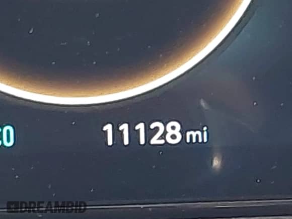 2024 Hyundai Tucson Limited with VIN KM8JECD11RU186529, listed as a IAAI auction lot 43370705 with 11,128 mi miles and . Bid and sale history available at DreamBid. Image 16.