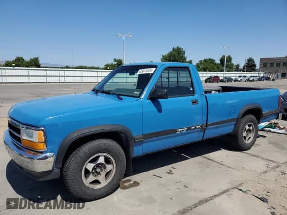 1992 Dodge Dakota S with VIN 1B7GL26X8NS523574, listed as a Copart auction lot 65041534 with 122,376 mi miles and Clean title. Bid and sale history available at DreamBid. Image 1.