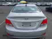 2016 Hyundai Accent SE z VIN KMHCT4AE1GU090523, wystawiony jako IAAI lot #43200158 z przebiegiem 56 415 mil mil oraz . Historia ofert i sprzedaży dostępna na DreamBid. Obrazek 17.