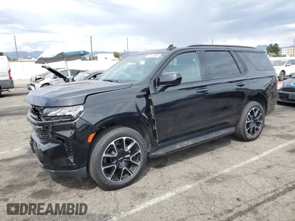 2021 Chevrolet Tahoe RST z VIN 1GNSKRKD3MR493091, wystawiony jako Copart lot #80926665 z przebiegiem 56 944 mil mil oraz Szkoda całkowita • Salvage title. Historia ofert i sprzedaży dostępna na DreamBid. Obrazek 1.
