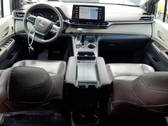 2022 Toyota Sienna Platinum с VIN 5TDESKFC1NS058068, выставлен на аукционе Copart как лот 62939955 с пробегом 43 396 миль миль и Списание • Salvage title. История ставок и продаж доступна на DreamBid. Изображение 8.