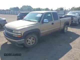 2001 Chevrolet Silverado 1500 LS z VIN 2GCEK19T511175627, wystawiony jako IAAI lot #43231300 z przebiegiem 280 406 mil mil oraz . Historia ofert i sprzedaży dostępna na DreamBid. Obrazek 2.