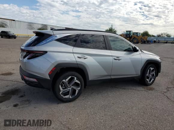 2023 Hyundai Tucson SEL Convenience with VIN KM8JFCA19PU089786, listed as a Copart auction lot 81643435 with 28,778 mi miles and Salvage title. Bid and sale history available at DreamBid. Image 3.