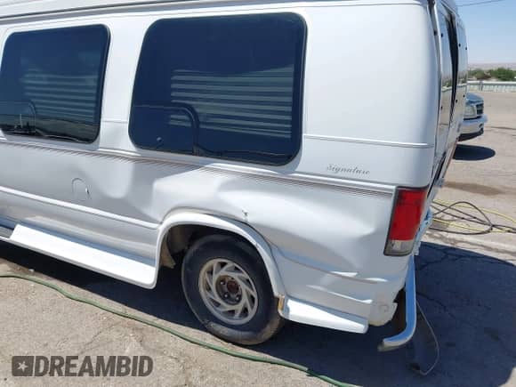 1999 Ford Econoline Cargo Recreational with VIN 1FDRE14L5XHA44845, listed as a IAAI auction lot 42945226 with Not provided miles and . Bid and sale history available at DreamBid. Image 13.