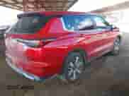 2025 Mitsubishi Outlander SE z VIN JA4J3VA8XSZ029835, wystawiony jako IAAI lot #43405050 z przebiegiem 8 221 mil mil oraz . Historia ofert i sprzedaży dostępna na DreamBid. Obrazek 4.