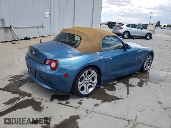 2005 BMW Z4 3.0i с VIN 4USBT53515LT28936, выставлен на аукционе Copart как лот 66675925 с пробегом 131 776 миль миль и Списание • Salvage title. История ставок и продаж доступна на DreamBid. Изображение 3.