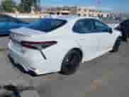 2023 Toyota Camry Hybrid XSE с VIN 4T1K31AKXPU052384, выставлен на аукционе IAAI как лот 43258774 с пробегом 28 133 миль миль и . История ставок и продаж доступна на DreamBid. Изображение 4.