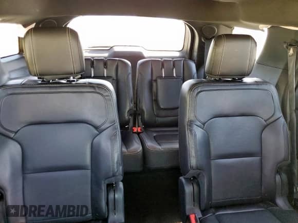 2018 Ford Explorer Limited z VIN 1FM5K7F86JGC70067, wystawiony jako Copart lot #83835625 z przebiegiem 84 850 mil mil oraz Szkoda całkowita • Salvage title. Historia ofert i sprzedaży dostępna na DreamBid. Obrazek 10.