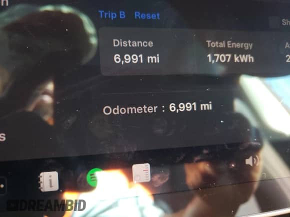 2023 Tesla Model Y Long Range с VIN 7SAYGDEE9PA148413, выставлен на аукционе Copart как лот 56939364 с пробегом 6 991 миль миль и Списание • Salvage title. История ставок и продаж доступна на DreamBid. Изображение 9.