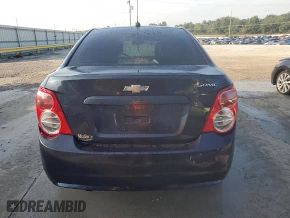 2016 Chevrolet Sonic LS с VIN 1G1JA5SH0G4148744, выставлен на аукционе Copart как лот 68545935 с пробегом 170 771 миль миль и Списание • Salvage title. История ставок и продаж доступна на DreamBid. Изображение 6.