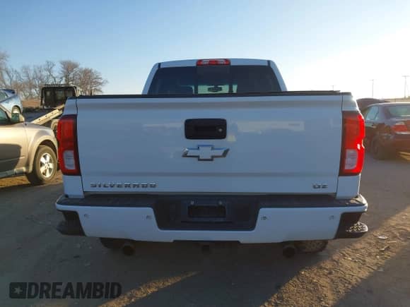 2016 Chevrolet Silverado 1500 LTZ with VIN 3GCUKSEJ2GG324890, listed as a IAAI auction lot 41141398 with 193,362 mi miles and . Bid and sale history available at DreamBid. Image 16.