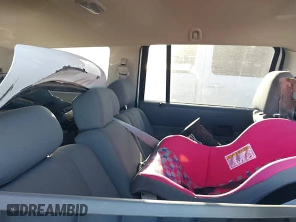 2005 Dodge Durango SXT with VIN 1D4HD38K25F604400, listed as a IAAI auction lot 41409928 with 158,363 mi miles and . Bid and sale history available at DreamBid. Image 8.