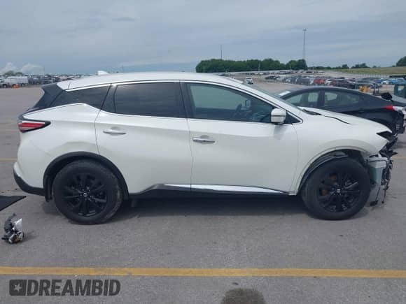 2018 Nissan Murano SV z VIN 5N1AZ2MH0JN195331, wystawiony jako IAAI lot #42612730 z przebiegiem 108 491 mil mil oraz . Historia ofert i sprzedaży dostępna na DreamBid. Obrazek 13.