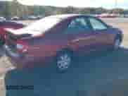 2003 Toyota Camry LE z VIN 4T1BE32K93U193977, wystawiony jako IAAI lot #43391387 z przebiegiem 84 896 mil mil oraz . Historia ofert i sprzedaży dostępna na DreamBid. Obrazek 4.