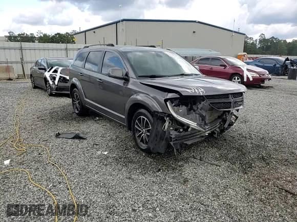 2018 Dodge Journey SE z VIN 3C4PDCAB5JT529517, wystawiony jako Copart lot #67180345 z przebiegiem 160 404 mil mil oraz Szkoda całkowita • Salvage title. Historia ofert i sprzedaży dostępna na DreamBid. Obrazek 14.