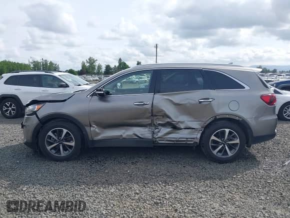 2019 Kia Sorento EX with VIN 5XYPHDA56KG547201, listed as a IAAI auction lot 42260787 with 76,524 mi miles and . Bid and sale history available at DreamBid. Image 14.