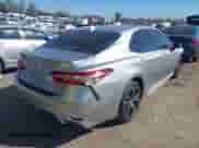 2019 Toyota Camry SE z VIN 4T1B11HK3KU197447, wystawiony jako IAAI lot #43301032 z przebiegiem 94 276 mil mil oraz . Historia ofert i sprzedaży dostępna na DreamBid. Obrazek 4.