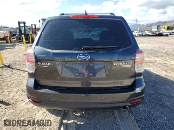 2017 Subaru Forester z VIN JF2SJAAC9HG530296, wystawiony jako Copart lot #81156895 z przebiegiem 85 087 mil mil oraz Czysty tytuł • Clean title. Historia ofert i sprzedaży dostępna na DreamBid. Obrazek 6.