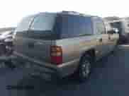 2000 Chevrolet Suburban LS с VIN 3GNEC16T0YG177411, выставлен на аукционе Copart как лот 52036980 с пробегом 299 641 миль миль и На запчасти • Non repairable. История ставок и продаж доступна на DreamBid. Изображение 4.