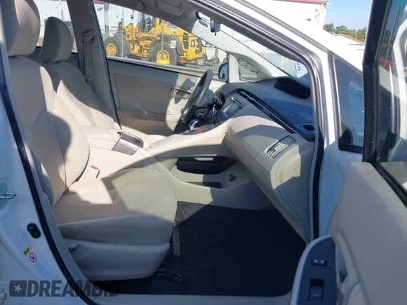 2014 Toyota Prius Four с VIN JTDKN3DU3E1755072, выставлен на аукционе IAAI как лот 43215859 с пробегом 228 203 миль миль и . История ставок и продаж доступна на DreamBid. Изображение 5.