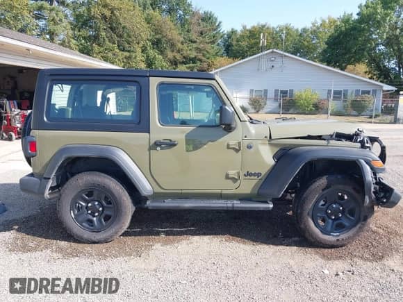 2025 Jeep Wrangler Sport with VIN 1C4PJXAN2SW524622, listed as a IAAI auction lot 43183515 with 8,865 mi miles and . Bid and sale history available at DreamBid. Image 14.