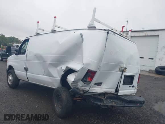 2013 Ford Econoline Cargo Commercial with VIN 1FTNE2EW7DDA65037, listed as a IAAI auction lot 43291990 with 233,281 mi miles and . Bid and sale history available at DreamBid. Image 3.