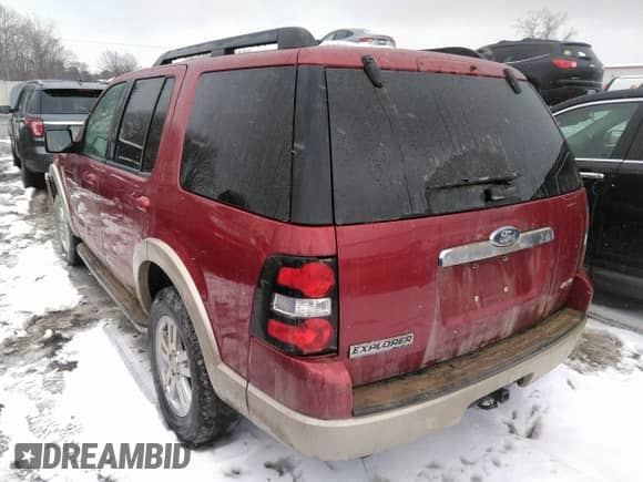 2008 Ford Explorer Eddie Bauer with VIN 1FMEU74E78UB09502, listed as a IAAI auction lot 36087083 with 175,315 mi miles and . Bid and sale history available at DreamBid. Image 3.