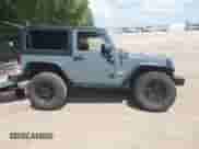 2014 Jeep Wrangler Sahara с VIN 1C4AJWBG5EL141201, выставлен на аукционе IAAI как лот 42873077 с пробегом 111 632 миль миль и . История ставок и продаж доступна на DreamBid. Изображение 13.