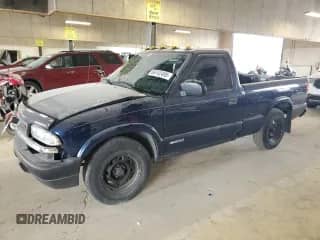 2001 Chevrolet S-10 с VIN 1GCCS145018239781, выставлен на аукционе Copart как лот 66142495 с пробегом 170 703 миль миль и Списание • Salvage title. История ставок и продаж доступна на DreamBid. Изображение 1.