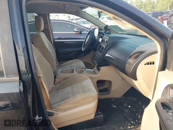 2014 Dodge Grand Caravan SXT z VIN 2C4RDGCGXER349449, wystawiony jako IAAI lot #42417610 z przebiegiem 170 622 mil mil oraz . Historia ofert i sprzedaży dostępna na DreamBid. Obrazek 5.