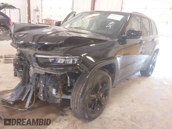 2023 Jeep Grand Cherokee Limited с VIN 1C4RJHBG5PC633194, выставлен на аукционе IAAI как лот 42842127 с пробегом 32 194 миль миль и . История ставок и продаж доступна на DreamBid. Изображение 17.