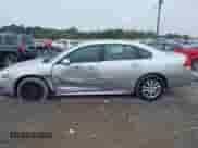 2009 Chevrolet Impala LS z VIN 2G1WB57N191183728, wystawiony jako IAAI lot #43295080 z przebiegiem 48 785 mil mil oraz . Historia ofert i sprzedaży dostępna na DreamBid. Obrazek 14.