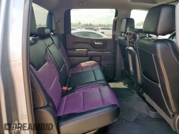 2024 Chevrolet Silverado 1500 Custom Trail Boss z VIN 3GCUDCE88RG346358, wystawiony jako Copart lot #68303935 z przebiegiem Nie podano mil oraz Szkoda całkowita • Salvage title. Historia ofert i sprzedaży dostępna na DreamBid. Obrazek 10.