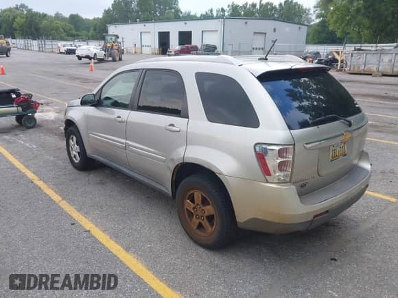 2007 Chevrolet Equinox LT с VIN 2CNDL73F376042421, выставлен на аукционе IAAI как лот 42700373 с пробегом 197 627 миль миль и . История ставок и продаж доступна на DreamBid. Изображение 3.