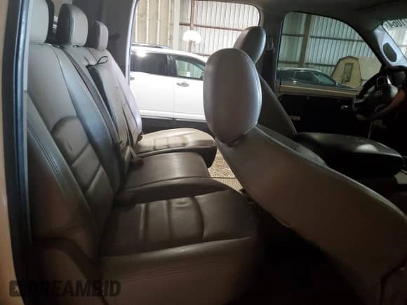 2010 Dodge 1500 SLT с VIN 1D7RB1CT4AS226289, выставлен на аукционе Copart как лот 69401064 с пробегом 270 741 миль миль и Списание • Salvage title. История ставок и продаж доступна на DreamBid. Изображение 10.