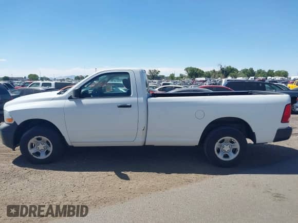 2012 Ram 1500 z VIN 3C6JD7DP7CG204214, wystawiony jako IAAI lot #42709809 z przebiegiem 217 017 mil mil oraz . Historia ofert i sprzedaży dostępna na DreamBid. Obrazek 14.