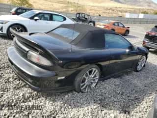 2000 Chevrolet Camaro Z28 z VIN 2G1FP32G1Y2102380, wystawiony jako Copart lot #74539954 z przebiegiem 46 555 mil mil oraz Czysty tytuł • Clean title. Historia ofert i sprzedaży dostępna na DreamBid. Obrazek 3.
