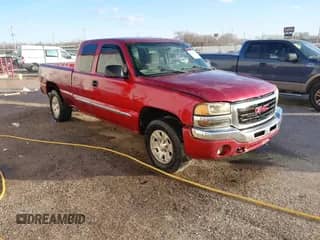 2005 GMC Sierra 1500 SLE с VIN 2GTEC19V051217013, выставлен на аукционе IAAI как лот 41135916 с пробегом 240 000 миль миль и . История ставок и продаж доступна на DreamBid. Изображение 1.