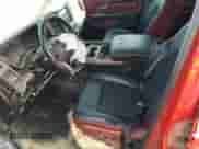 2020 Ram 1500 Rebel z VIN 1C6SRFLT5LN142849, wystawiony jako Copart lot #70570685 z przebiegiem 63 406 mil mil oraz Szkoda całkowita • Salvage title. Historia ofert i sprzedaży dostępna na DreamBid. Obrazek 7.