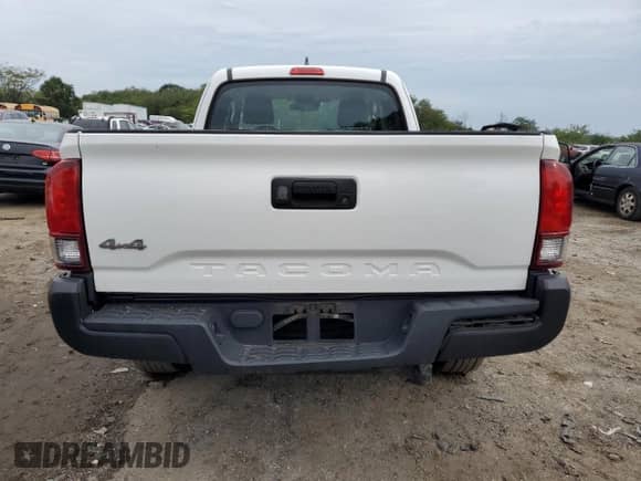 2018 Toyota Tacoma SR with VIN 5TFSX5EN0JX059578, listed as a Copart auction lot 84287615 with 68,235 mi miles and Salvage title. Bid and sale history available at DreamBid. Image 6.