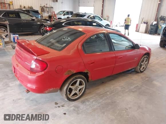 2002 Dodge Neon with VIN 1B3AS76F82D500133, listed as a IAAI auction lot 42699026 with 121,108 mi miles and . Bid and sale history available at DreamBid. Image 4.
