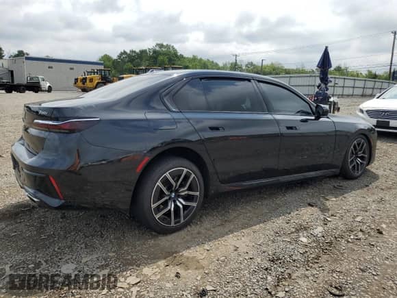 2024 BMW 7 Series 760i xDrive с VIN WBA33EJ05RCS20369, выставлен на аукционе Copart как лот 58822485 с пробегом 14 554 миль миль и Списание • Salvage title. История ставок и продаж доступна на DreamBid. Изображение 3.