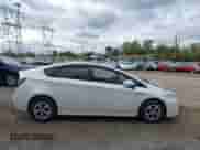 2013 Toyota Prius Three с VIN JTDKN3DU5D5661718, выставлен на аукционе IAAI как лот 43490388 с пробегом 90 166 миль миль и . История ставок и продаж доступна на DreamBid. Изображение 13.