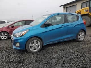 2021 Chevrolet Spark LS z VIN KL8CB6SA5MC701467, wystawiony jako Copart lot #48739575 z przebiegiem 56 392 mil mil oraz Szkoda całkowita • Salvage title. Historia ofert i sprzedaży dostępna na DreamBid. Obrazek 1.